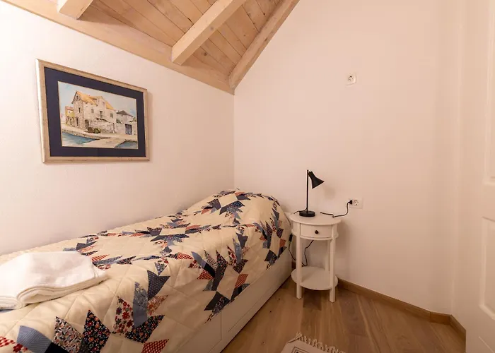 Father's Heart - Zf Hvar
